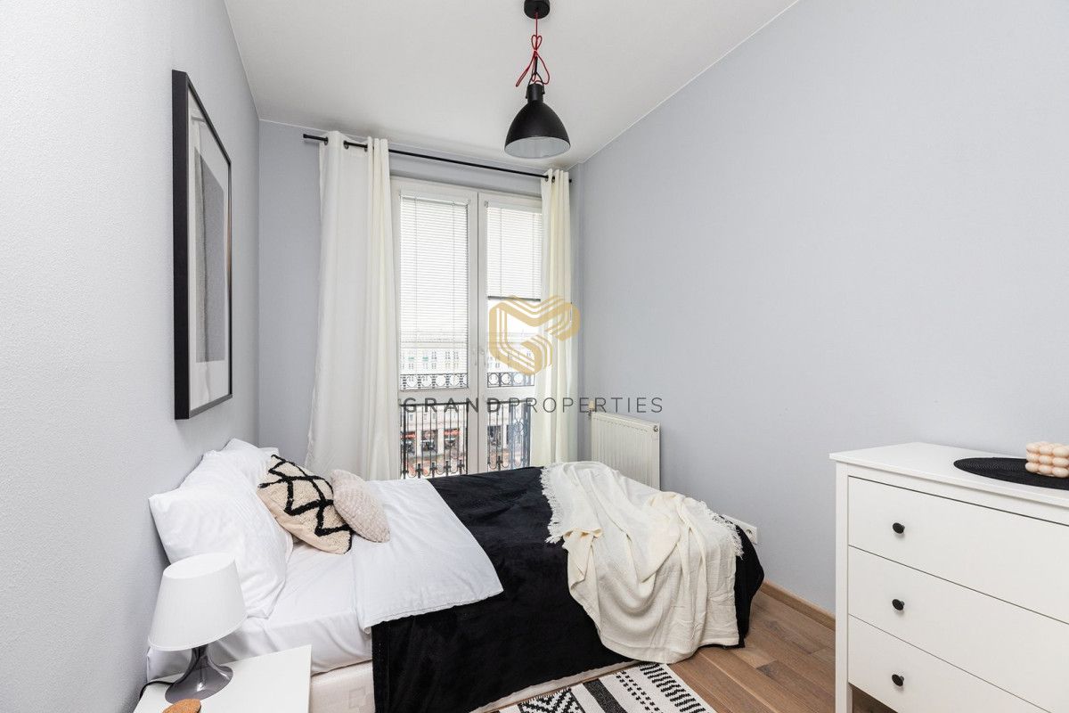 Mieszkanie 4-pokojowe Warszawa Śródmieście, pl. Konstytucji. Zdjęcie 5