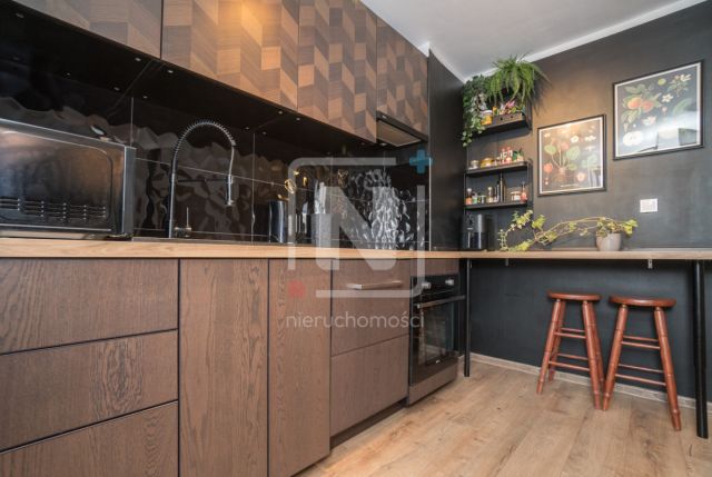 Mieszkanie 3-pokojowe Warszawa Praga, ul. Międzynarodowa. Zdjęcie 2