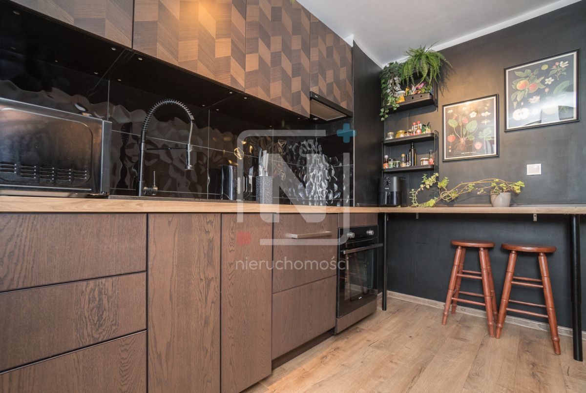 Mieszkanie 3-pokojowe Warszawa Praga, ul. Międzynarodowa. Zdjęcie 2