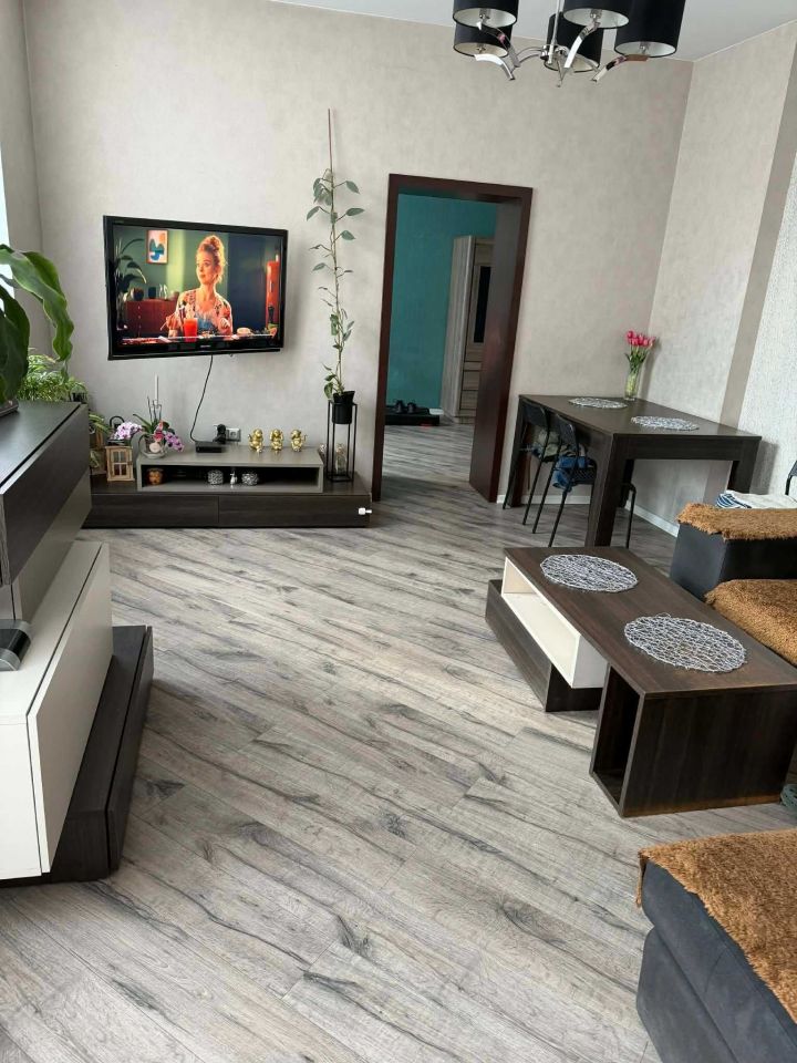 Mieszkanie 3-pokojowe Płock Stare Miasto. Zdjęcie 1