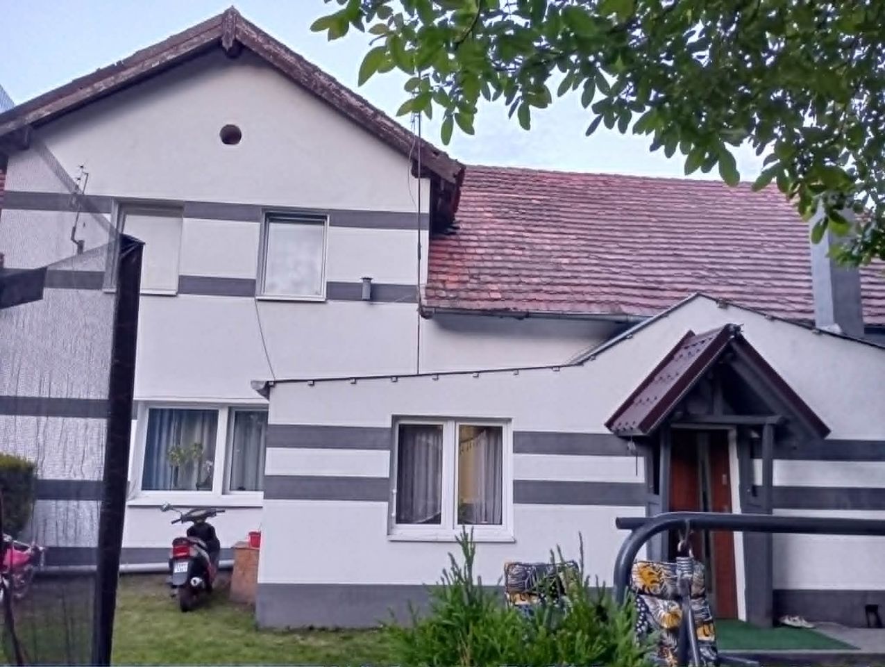 budynek wielorodzinny, 3 pokoje Rożnów. Zdjęcie 2