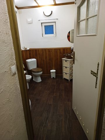 dom wolnostojący, 5 pokoi Janostrów. Zdjęcie 14