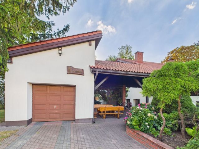 dom wolnostojący, 5 pokoi Radzików. Zdjęcie 18