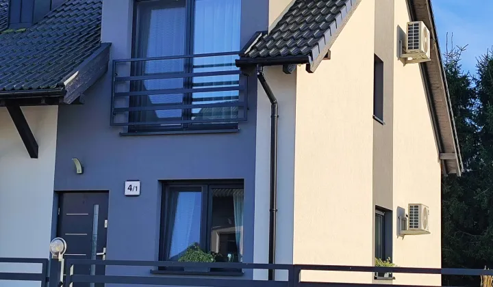 bliźniak, 5 pokoi Czapury, ul. Poranek