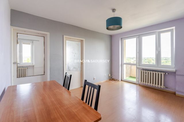 Mieszkanie 3-pokojowe Kraków Bieńczyce, os. Jagiellońskie. Zdjęcie 2