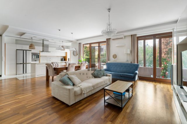 Mieszkanie 4-pokojowe Warszawa Wilanów. Zdjęcie 1