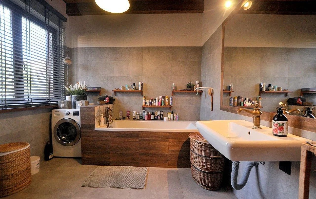 dom wolnostojący, 5 pokoi Topolin. Zdjęcie 4