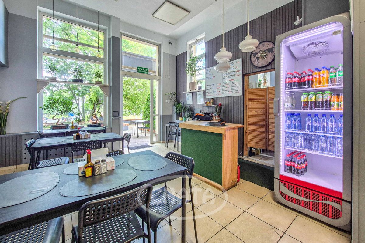 Lokal Wrocław Krzyki, pl. Powstańców Śląskich. Zdjęcie 1