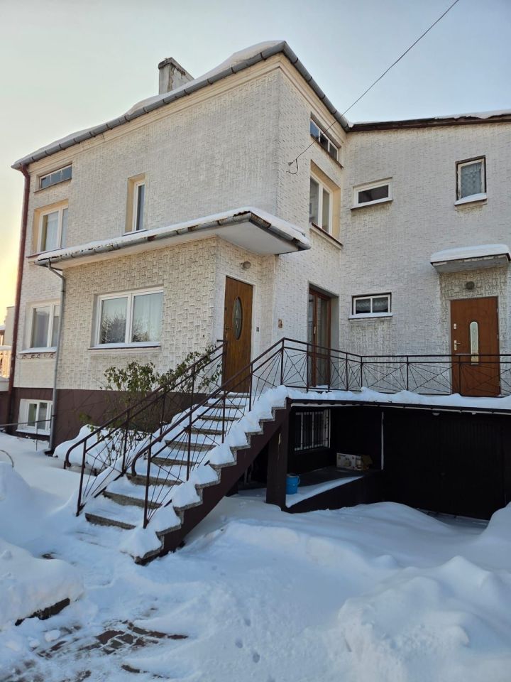 dom wolnostojący, 8 pokoi Chełm