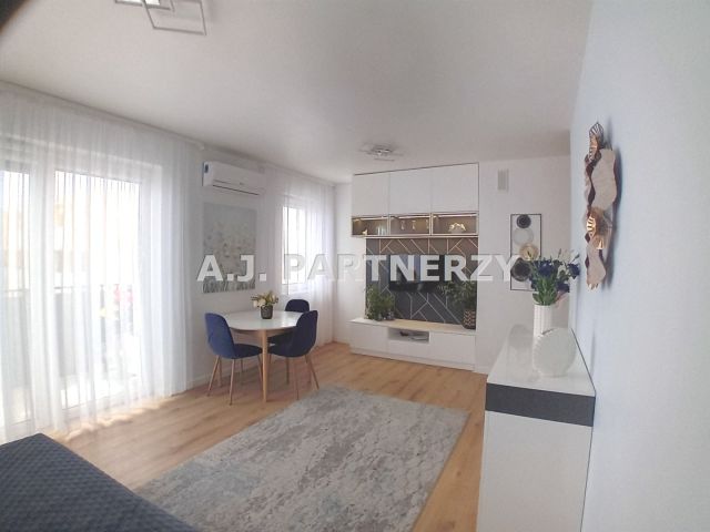 Mieszkanie 3-pokojowe Kraków, ul. Mariana Domagały. Zdjęcie 3