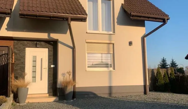 dom szeregowy, 4 pokoje Żory, ul. Szykowna