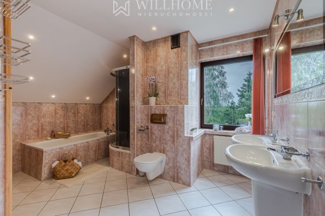 dom wolnostojący, 6 pokoi Bystre. Zdjęcie 37