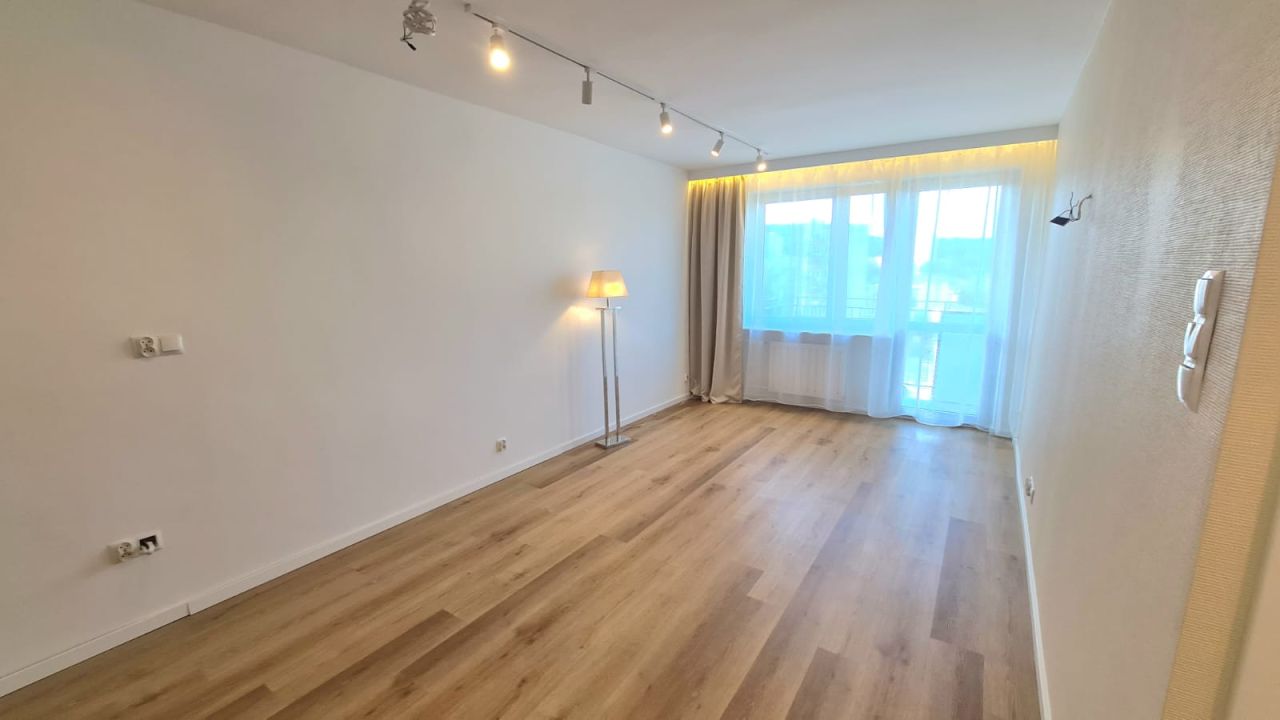 Mieszkanie 2-pokojowe Gdynia Chylonia, ul. Rozewska. Zdjęcie 2
