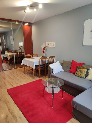 Mieszkanie 3-pokojowe Józefosław, ul. Kwadratowa. Zdjęcie 1