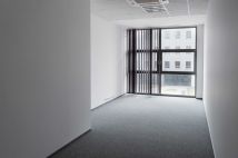 Biuro Kraków Podgórze Duchackie, ul. Walerego Sławka. Zdjęcie 3