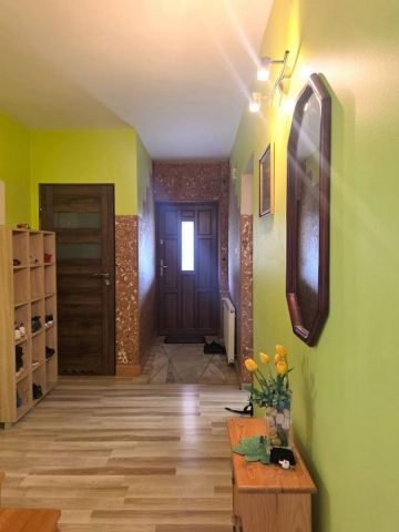 dom wolnostojący, 8 pokoi Sanok, ul. Wincentego Witosa. Zdjęcie 23