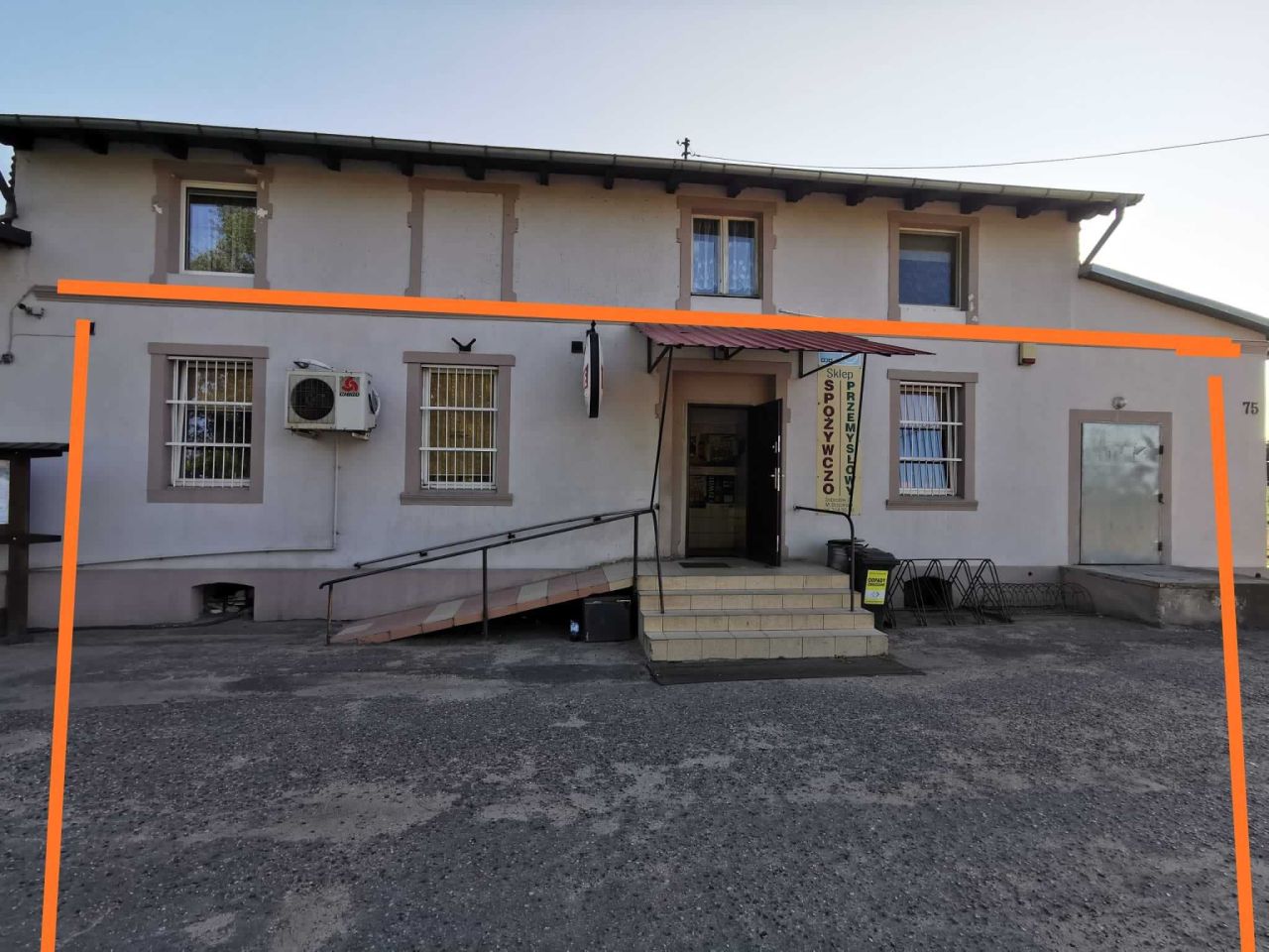 Lokal Dobiesław. Zdjęcie 6