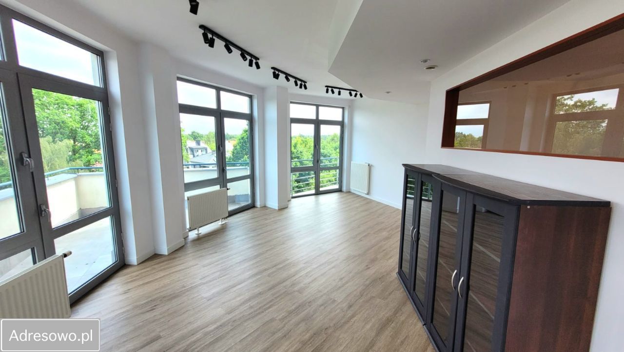 Mieszkanie 5-pokojowe Warszawa Wesoła. Zdjęcie 7