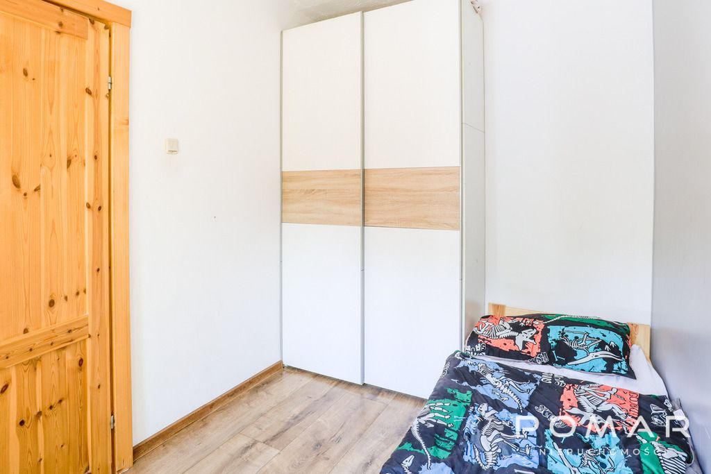 dom wolnostojący, 5 pokoi Świerklany, ul. Wiejska. Zdjęcie 9