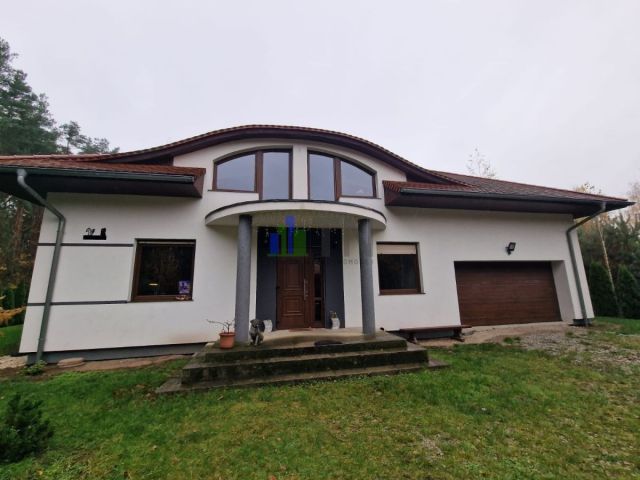 dom wolnostojący, 5 pokoi Chrząstawa Mała. Zdjęcie 14