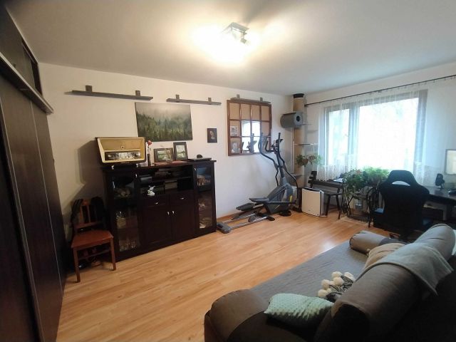 Mieszkanie 3-pokojowe Żywiec, os. 700-lecia. Zdjęcie 1