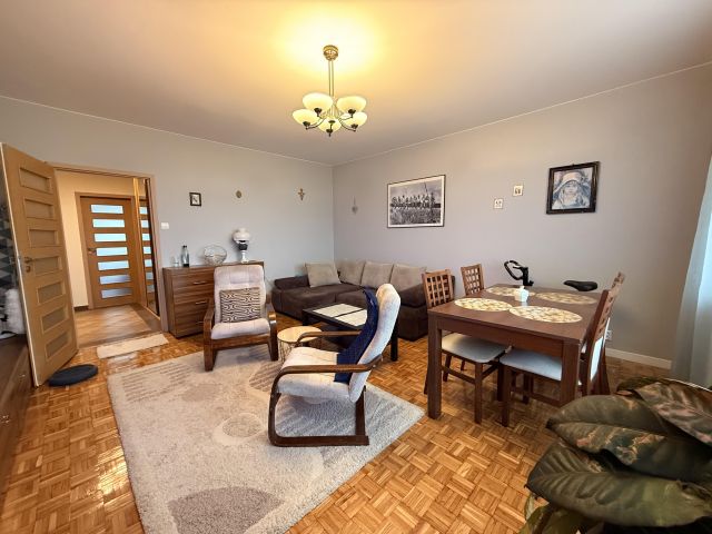 Mieszkanie 2-pokojowe Tomaszów Mazowiecki Niebrów, Ks. Skorupki. Zdjęcie 1