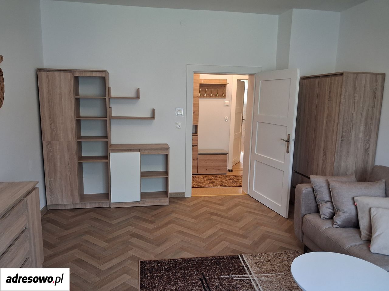 Mieszkanie 1-pokojowe Gliwice Zatorze, ul. Walerego Wróblewskiego. Zdjęcie 2