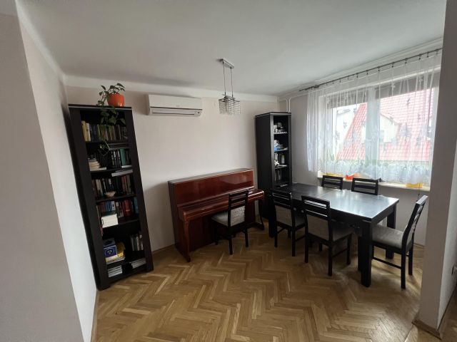 Mieszkanie 3-pokojowe Tarnobrzeg, ul. Szeroka. Zdjęcie 1