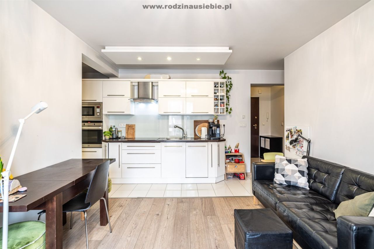 Mieszkanie 2-pokojowe Kraków Bieżanów, ul. Mała Góra. Zdjęcie 2