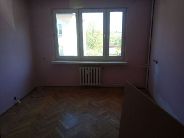 Mieszkanie 3-pokojowe Piotrków Trybunalski, ul. Wysoka. Zdjęcie 1