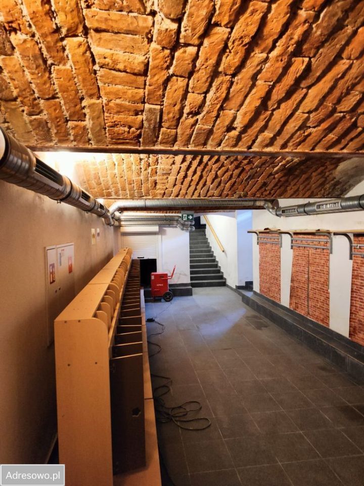 Lokal Strumień, ul. 1 Maja. Zdjęcie 11