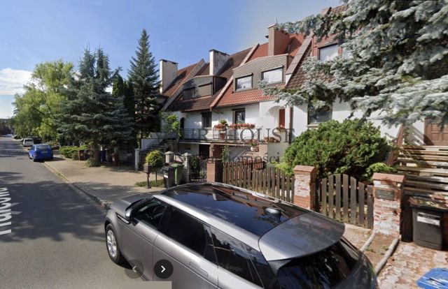 dom szeregowy, 6 pokoi Wrocław Krzyki, ul. Hufcowa. Zdjęcie 1