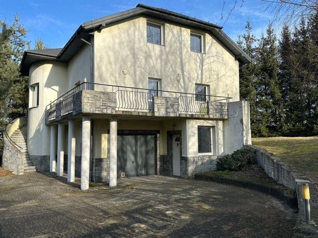 dom wolnostojący, 6 pokoi Zalesie. Zdjęcie 25