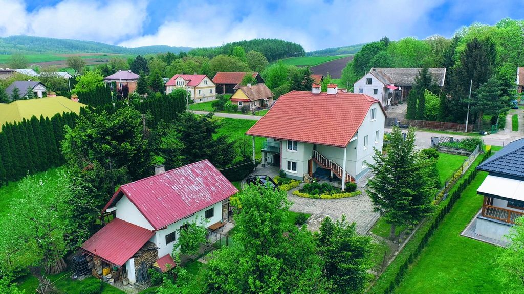dom wolnostojący, 4 pokoje Rożubowice. Zdjęcie 26
