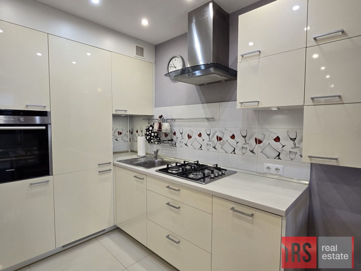 Mieszkanie 2-pokojowe Warszawa Śródmieście, al. Jana Pawła II. Zdjęcie 3