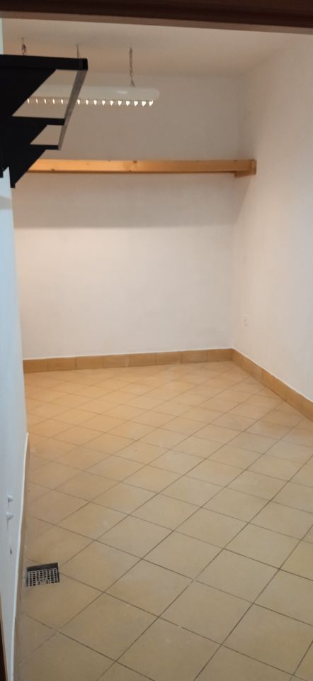 Lokal Wieliczka Centrum, ul. Seraf. Zdjęcie 7