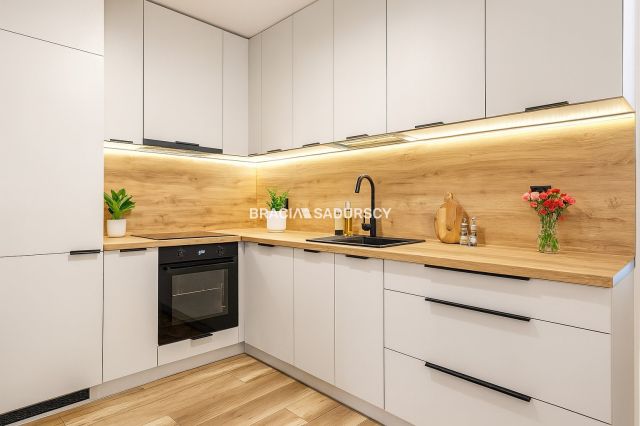 Mieszkanie 3-pokojowe Kraków, ul. Henryka i Karola Czeczów. Zdjęcie 2