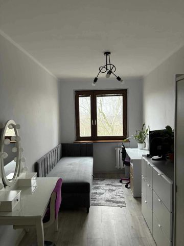 Mieszkanie 3-pokojowe Piotrków Trybunalski, ul. Witolda Doroszewskiego. Zdjęcie 1