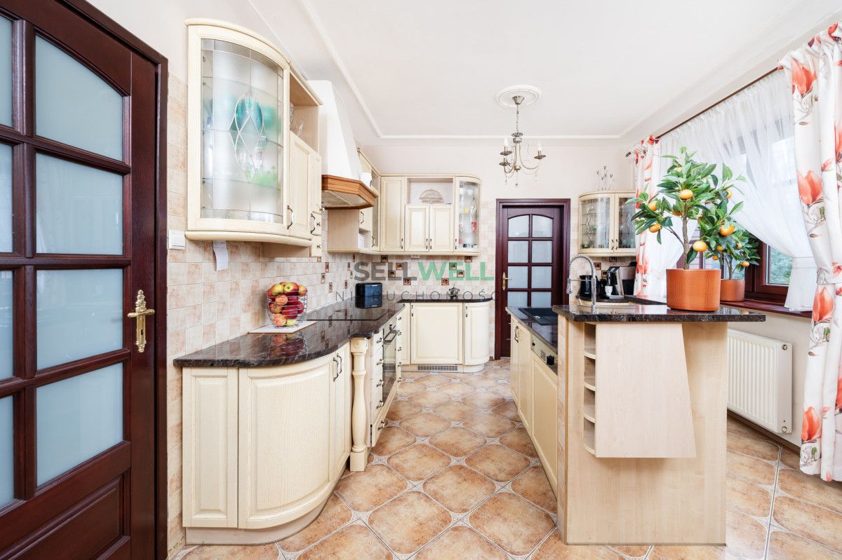 dom wolnostojący, 10 pokoi Gałków Mały, ul. Borowiecka. Zdjęcie 13