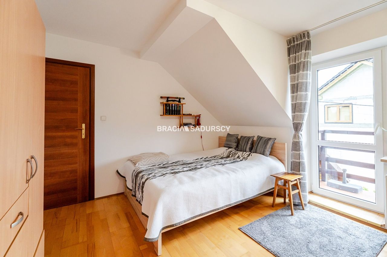 dom wolnostojący, 5 pokoi Marcyporęba, ul. św. Marcina. Zdjęcie 21