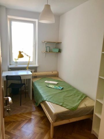 Pokój Warszawa Praga-Południe, ul. Kinowa. Zdjęcie 1