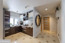 dom wolnostojący, 5 pokoi Sulejówek, ul. Trakt Brzeski. Zdjęcie 4