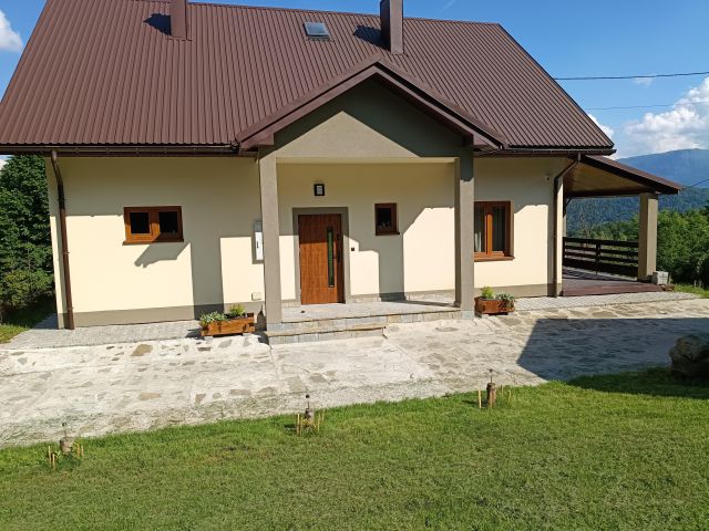 dom wolnostojący, 12 pokoi Zawoja Wełcza. Zdjęcie 1