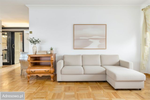 Mieszkanie 4-pokojowe Łódź Bałuty, ul. Łagiewnicka. Zdjęcie 1