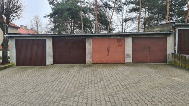 Garaż/miejsce parkingowe Pleszew, Bolesława Krzywoustego. Zdjęcie 1