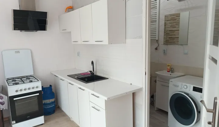 Mieszkanie 2-pokojowe Błaszki, Pl. Niepodległości