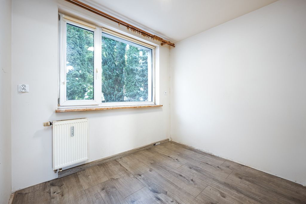 dom wolnostojący, 5 pokoi Łódź Nowosolna, ul. Jemiołowa. Zdjęcie 14