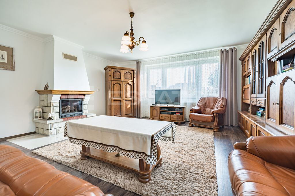 dom wolnostojący, 6 pokoi Strażów. Zdjęcie 4