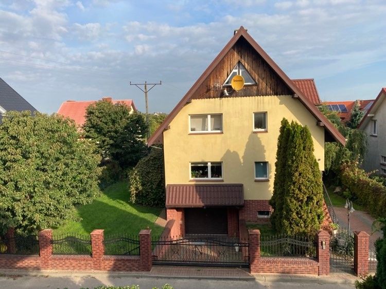 dom wolnostojący, 8 pokoi Pierwoszyno, ul. Śliwkowa