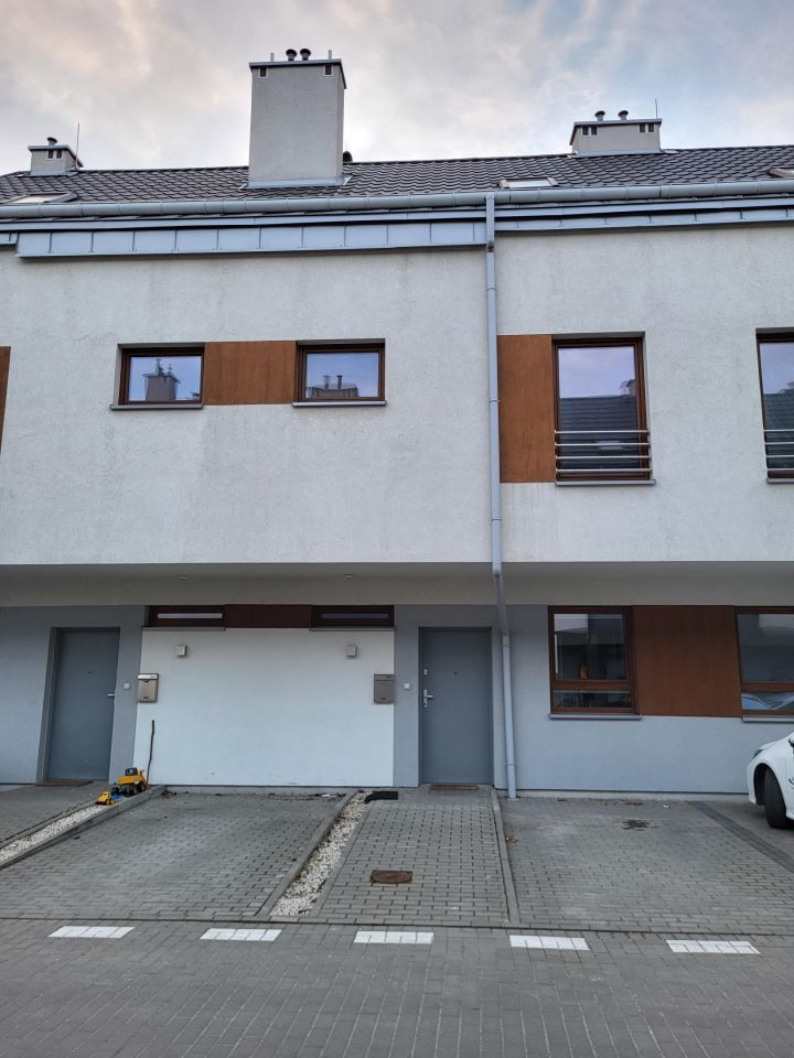 Mieszkanie 4-pokojowe Pruszków Bąki, ul. Marii Skłodowskiej-Curie. Zdjęcie 14